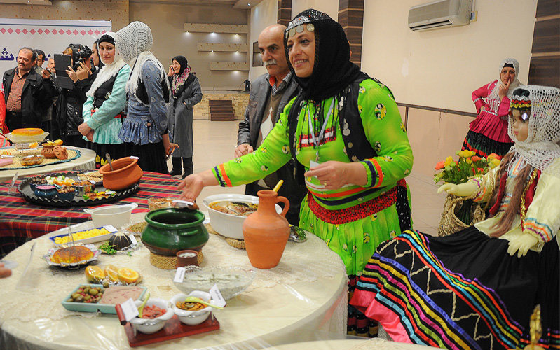 تصاویر خوشمزه و دلنشین از جشنواره غذای محلی